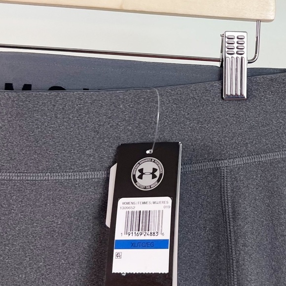 NWT Under Armour HeatGear Armour Compression Capri Charcoal Light Heather - Picture 7 of 7